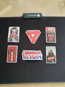 Supreme nálepky celek / jednotlivě