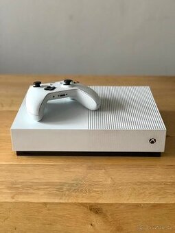 Xbox One S All-Digital 1TB – super stav