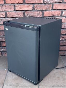 Lednice indel B – Minibar 40l