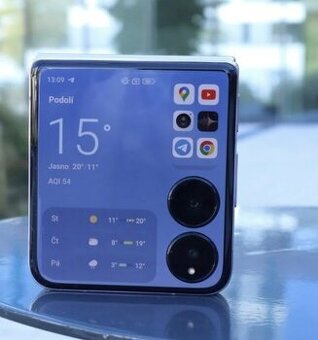 Xiaomi Mix Flip