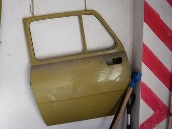 Škoda 100