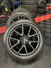 Originální nová kola M Performance STYLING M963 zlaté/černé - 1