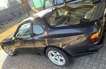 PORSCHE 944 TURBO TARGA