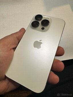Prodám iPhone 15 PRO 256 GB - top stav