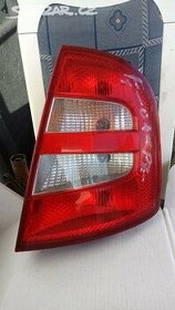 ŠKODA FABIA MK1(6Y) ZADNÍ PRAVÝ SVĚTLO XU3X13450AA