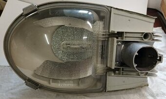Pouliční lampa