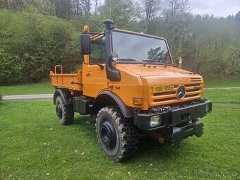 Mercedes Benz Unimog U1650