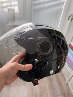 W-tec přilba na skútr