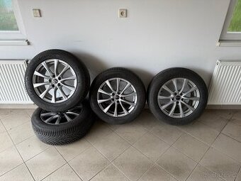 Sada zimních alu kol 235/55 R17