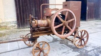 Starý stabilní motor, stabilák lokomobila, parní stroj