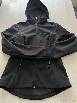 Dámská turistická softshellová bunda QUECHUA vel M