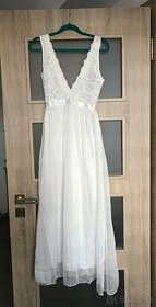 Svatební šaty