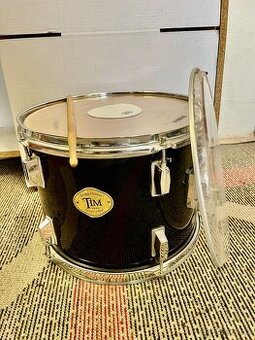 Buben na fandění. - 1