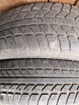 Zimní pneu 195/65r15