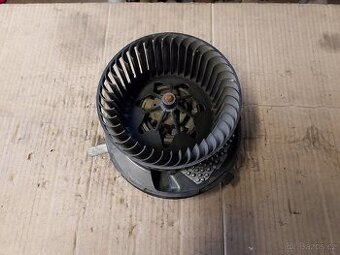 ventilátor topení 1K1 820 015L - VW