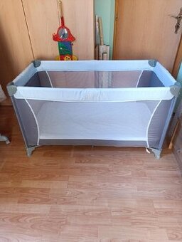 Dětská cestovní postýlka