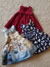 Šatičky vel.98- 104