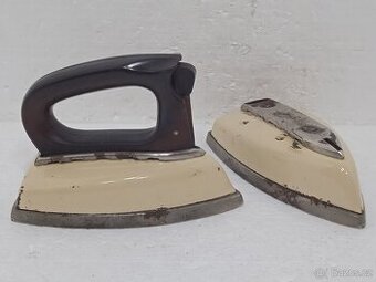 Retro nahřívací žehlička