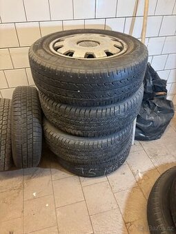Vw T5, T6 - 215/65 16C, sada letních kol