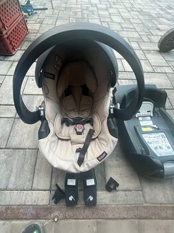 Autosedačka (vajíčko) BeSafe + základna s isofixem