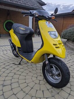 Piaggio Typhoon (laděný, 70ccm)