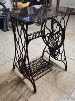 Stůl šicí stroj Singer