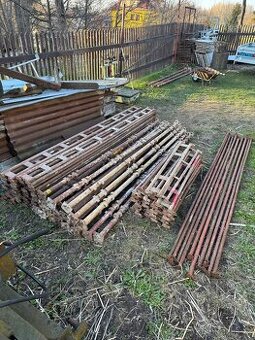 Haki lešení 5 kostek, čtvercová patka