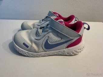 Dětské boty NIKE vel. 27 / 16cm lehké