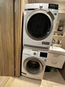 Set pračka a sušička AEG