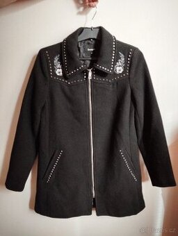 černý kabát Desigual vel. M