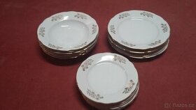 Sada talířů