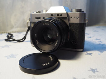 Fujifilm XT10 s objektivem