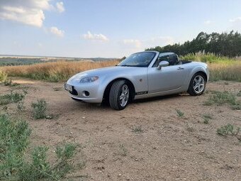 Prodám Mazdu MX5 NC 2006 cabrio Remus