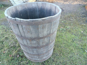 Dřevěná káď - 1