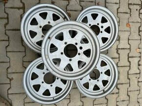 Otočné disky r15 5,5J, rozteč 5x139,7