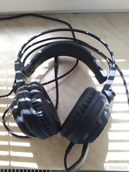 Prodám sluchátka MSI DS502 Gaming Headset