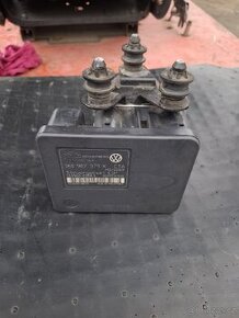 Jednotka ABS AUDI A3 1KO 907 379 K