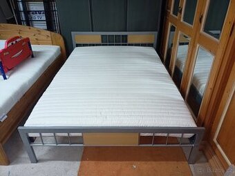 Prodám hezké letiště 140 x 200 cm