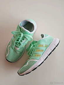Sportovní obuv Adidas, vel. 37,5 - 38