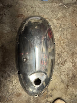 Jawa Čz 125/355 - 175/356 - víka motoru