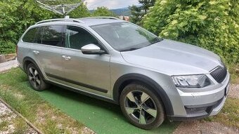 Škoda Octavia Scout 3