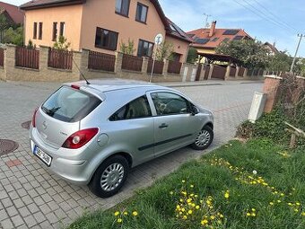 Prodám Opel Corsa 1.0 – r.v. 2007, 91 000 km, 1. maji