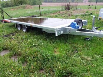 autopřepravník lafeta valník přívěs 130km