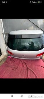 Prodám  Kompletní 5dveře Citroen C4