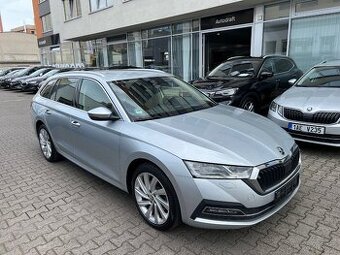 Škoda Octavia 4 iV 1.4 TSI 150kW DSG Webasto Matrix LED Navi