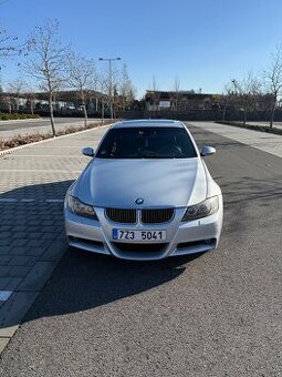 Bmw e90 330i