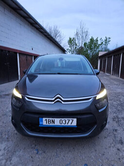 Citroen C4 picasso 1.6HDi 85 kw r.v.2013 Nová STK