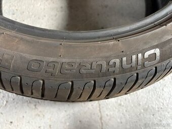 245/40 R18