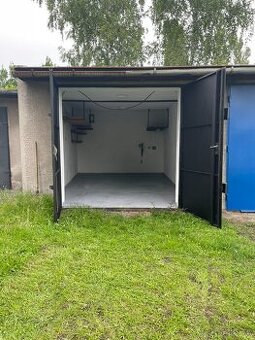 Pronájem vysoké řadové garáže v Horní Suché