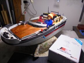 MOTOROVÝ ČLUN 700 MM S RC RÁDIEM
